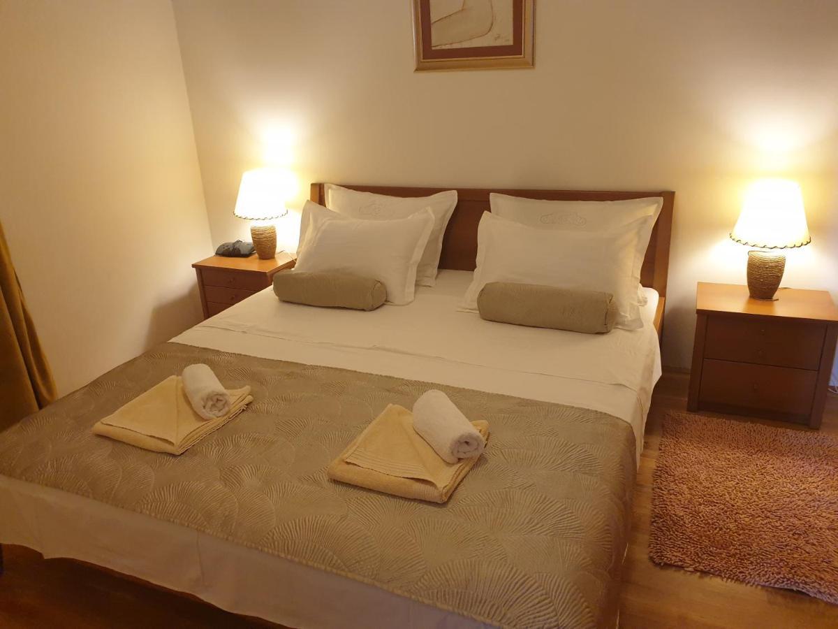 Villa Marta Apartmani Трогир Экстерьер фото